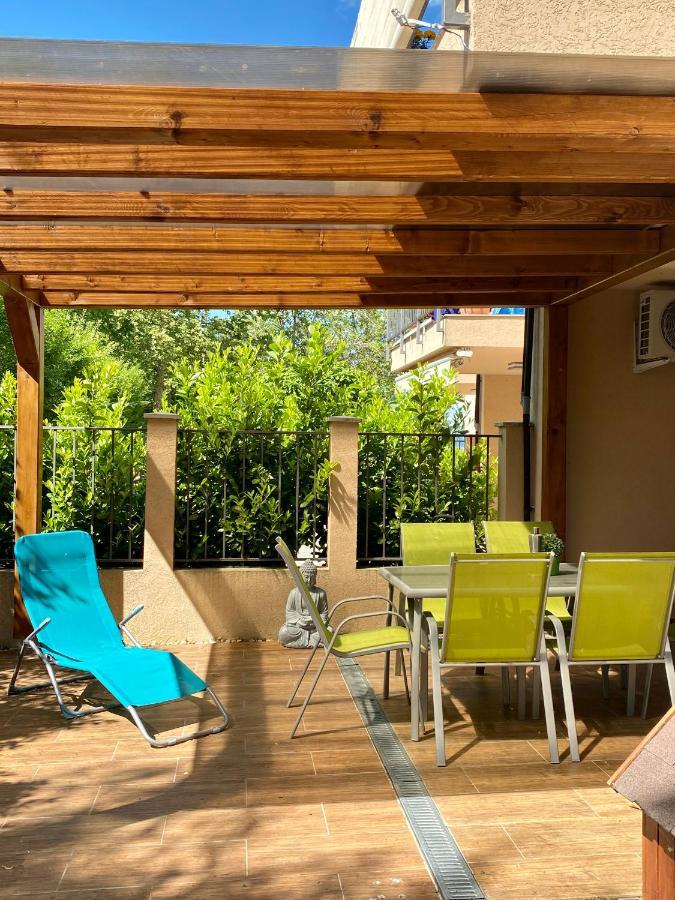 Zen Apartman Sunshine Zamardi Ngoại thất bức ảnh