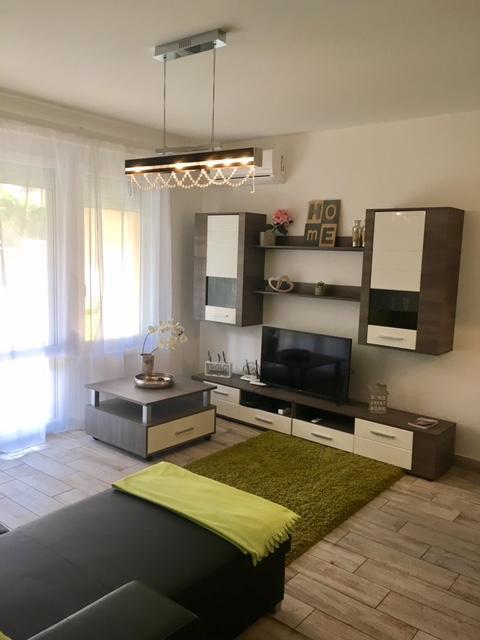 Zen Apartman Sunshine Zamardi Ngoại thất bức ảnh